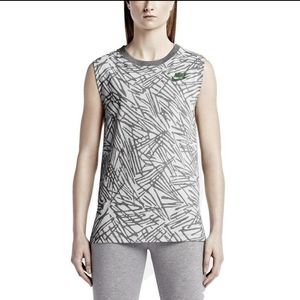 NIKE tank top